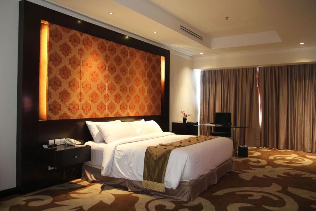 Premier Basko Hotel Padang  Camera foto